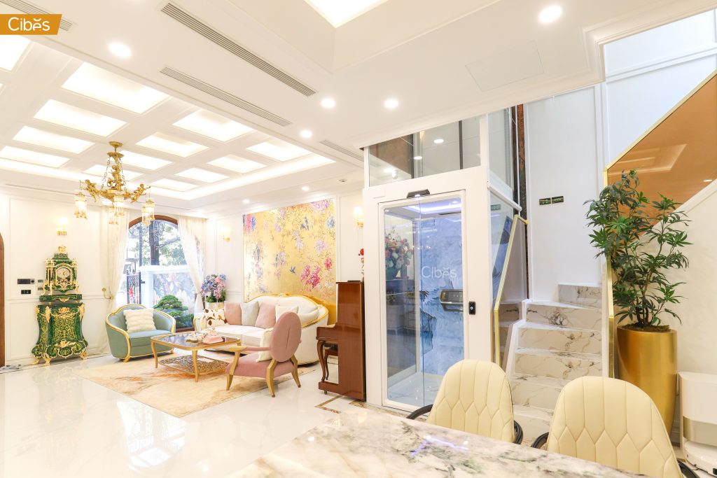 Cibes Voyager V90 premium home lift in a luxurious living room