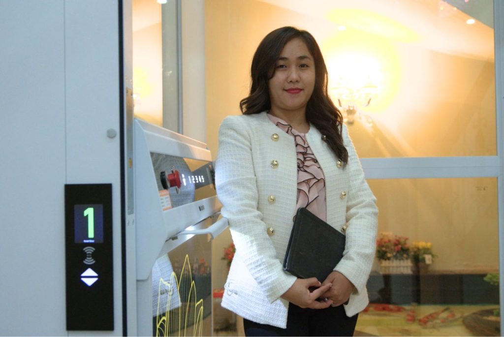 អ្នកនិពន្ធ - ពៅ កញ្ញា - ប្រធានគ្រប់គ្រង